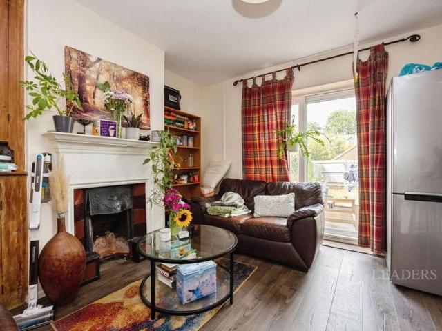 Room for rent in Woodbridge Hill, Westborough