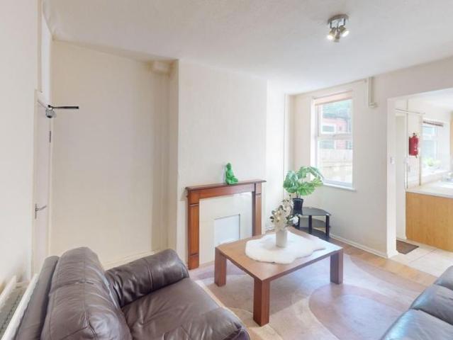 Room for rent in Haddon, East Midlands