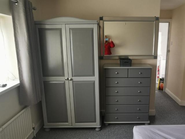 Room for rent in Chadsmoor, Staffordshire