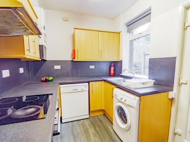 Room for rent in Kenwood, South Yorkshire