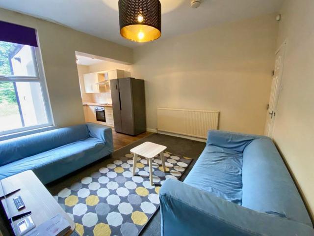 Room for rent in South Yorkshire
