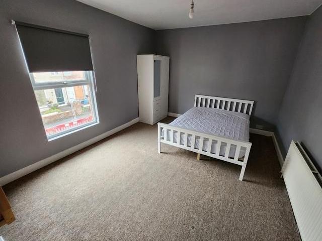 Room for rent in Bridgwater, Somerset