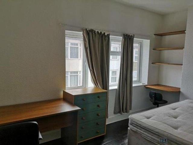 Room for rent in Round Hill, Brighton & Hove