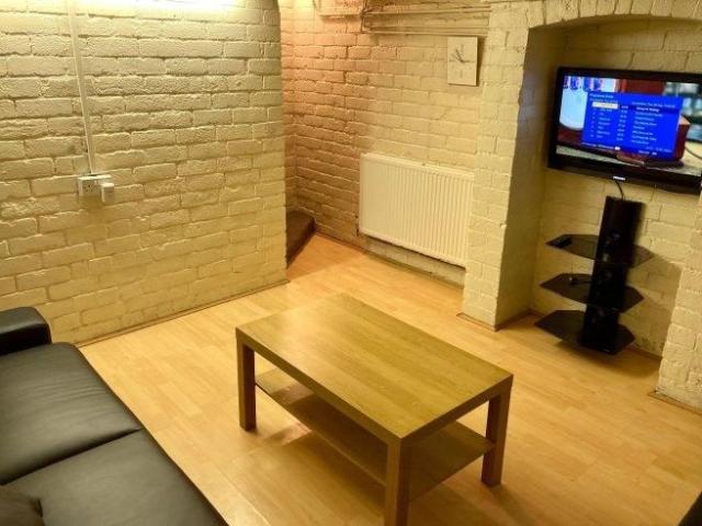 Room for rent in Blacklands, Guestling Green