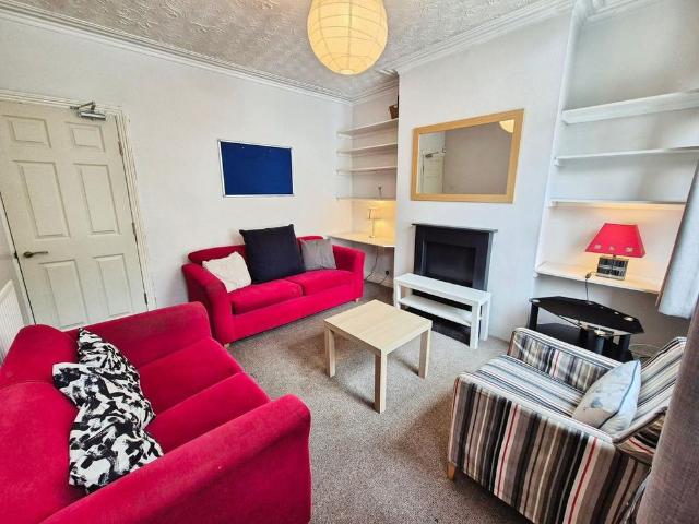 Room for rent in Crookes, South Yorkshire