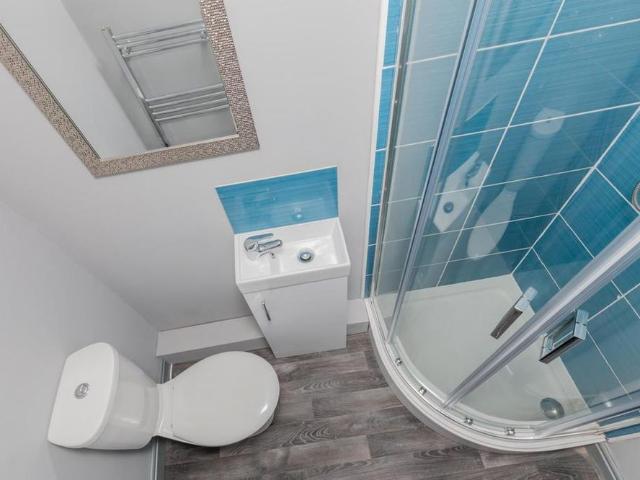 Room for rent in Wombwell, Isle Of Man