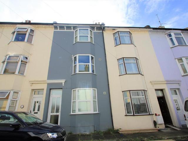 Room for rent in Round Hill, Brighton & Hove