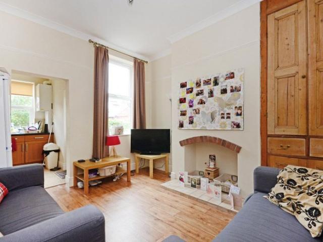 Room for rent in Sharrow Vale, South Yorkshire