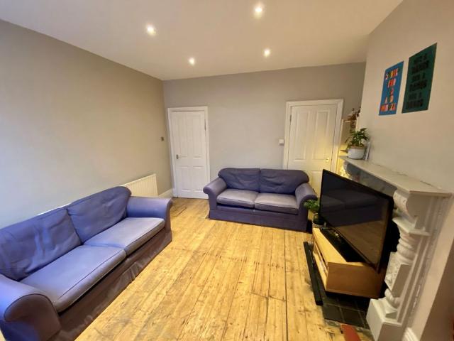 Room for rent in Endcliffe, Isle Of Man