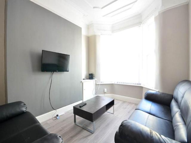 Room for rent in Kensington, Liverpool