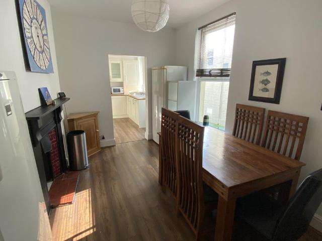 Room for rent in Pennycomequick, Mount Wise