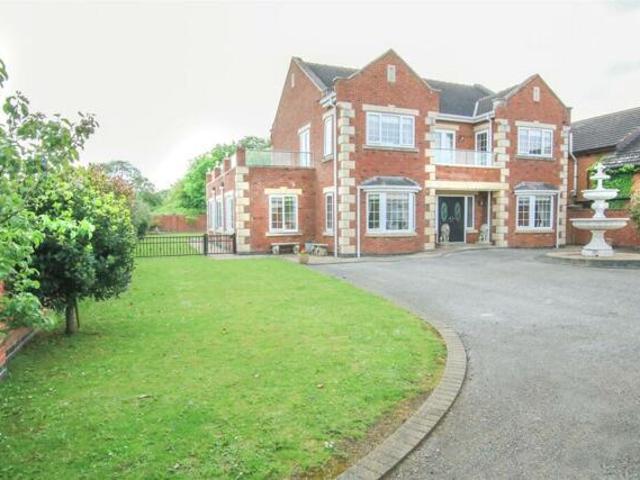 House for sale in South Elmsall, South Elmsall