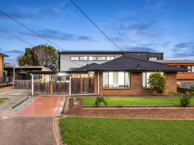 House for sale in Springwood, Greater Brisbane