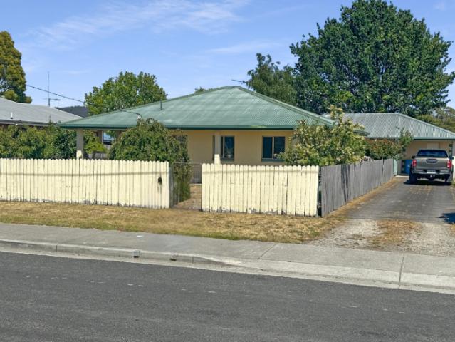 House for sale in St Helens, Break O'Day