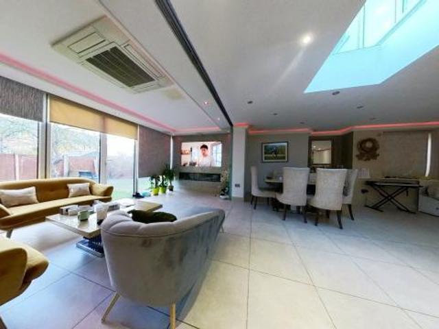 House for rent in Staines, Surrey