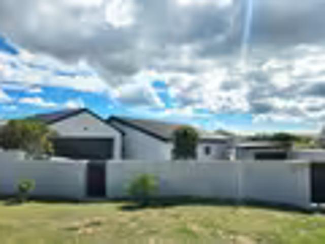 House for sale in Groot Brak Rivier, Western Cape