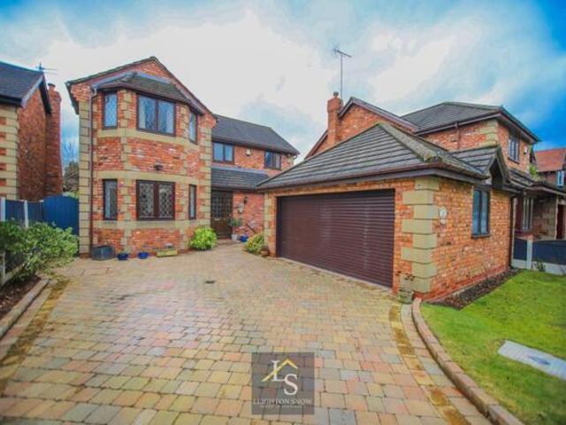 House for sale in Woodsmoor, Bramhall