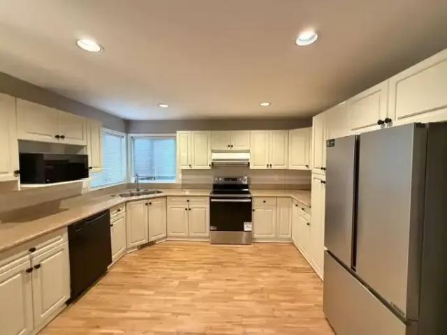 House for rent in Surrey, British Columbia