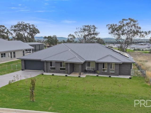 House for sale in Tamworth, Tamworth Regional Council