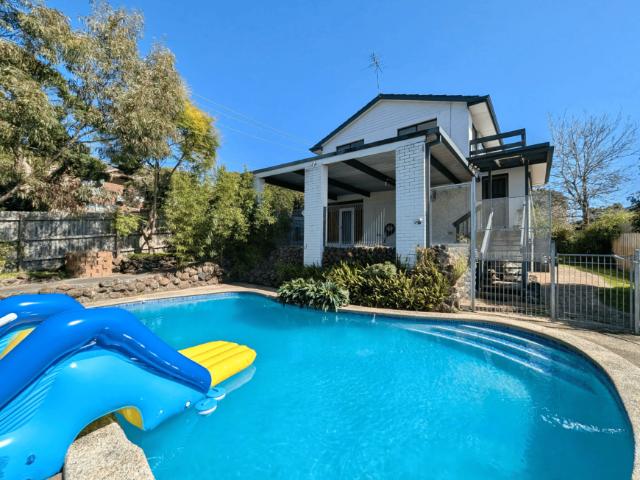 House for sale in Templestowe Lower, Melbourne