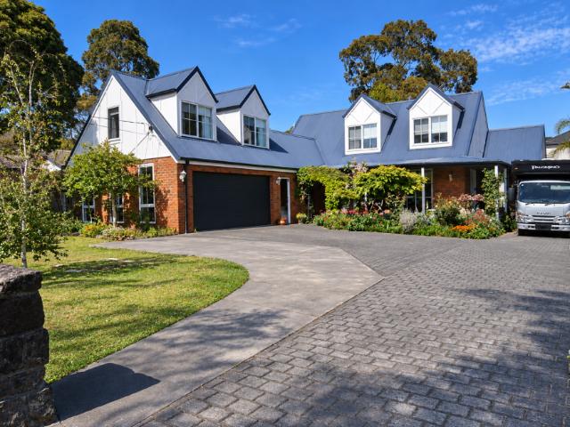 House for sale in The Basin, Melbourne