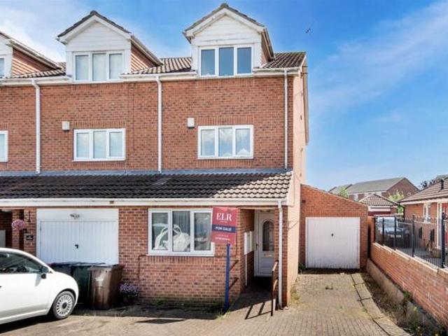 House for sale in Thurcroft, Thurcroft