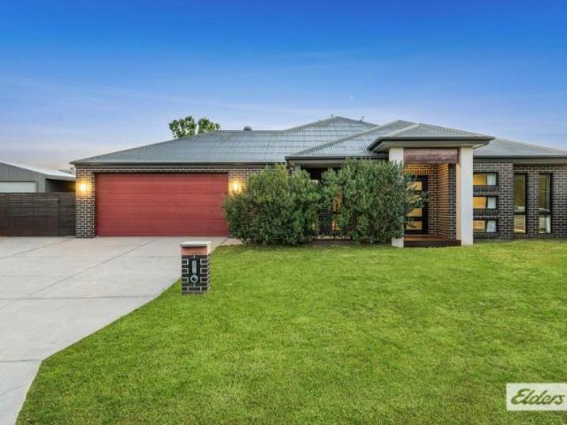 House for sale in Thurgoona, Albury