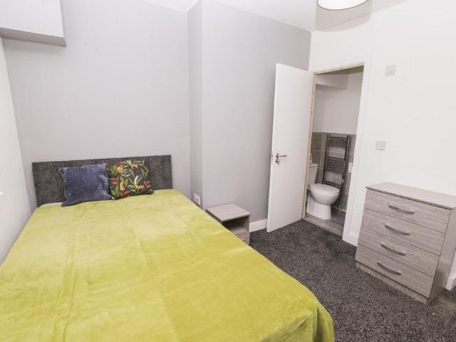 Room for rent in Middlehaven, Normanby
