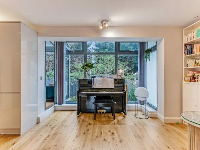 House for rent in Golders Green, Isle Of Man