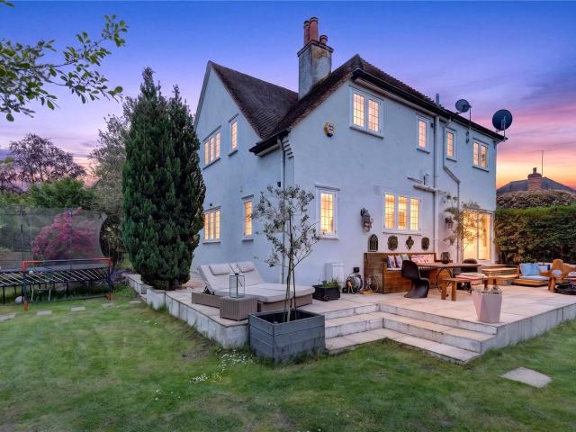 House for rent in Sunningdale