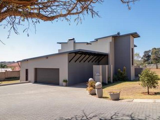 House for rent in Kagiso, Gauteng