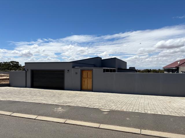House for rent in West Coast, Riebeeck Valley