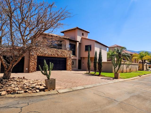 House for rent in Hartbeespoort Dam Nature Reserve, North West