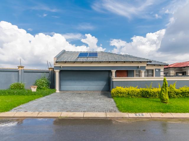 House for rent in Kagiso, Gauteng