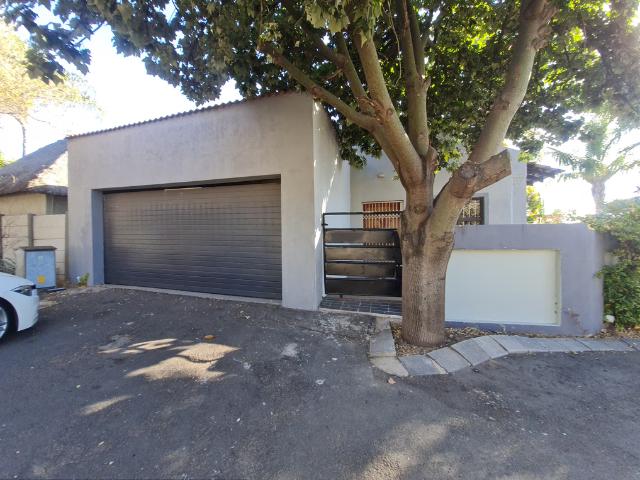 House for rent in North & Sandton, Randburg