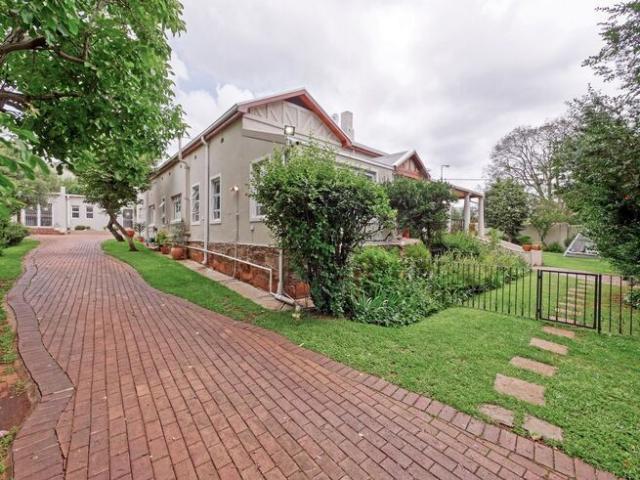 House for rent in Vosloorus, Gauteng