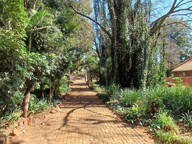 House for rent in Waterkloof, Gauteng