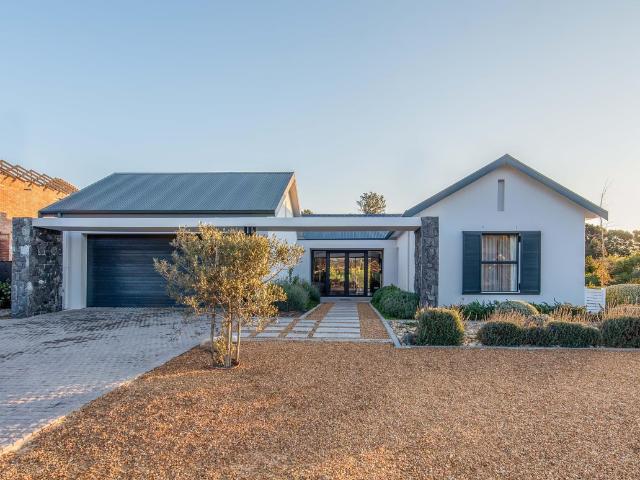 House for rent in Onverwacht, Western Cape