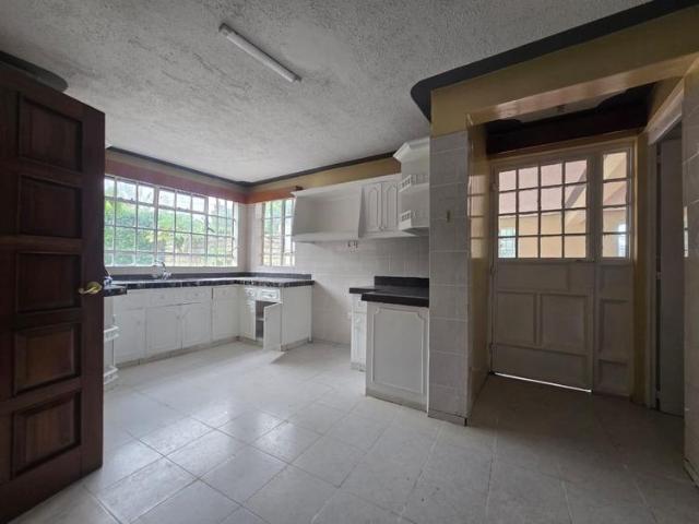 House for rent in Kiambu, Runda