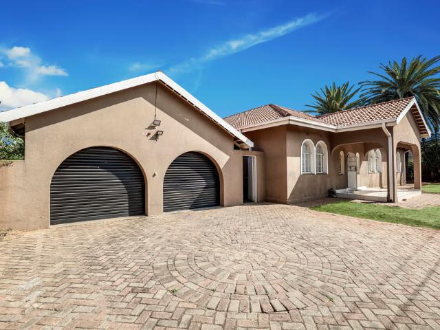 House for rent in Vosloorus, Gauteng