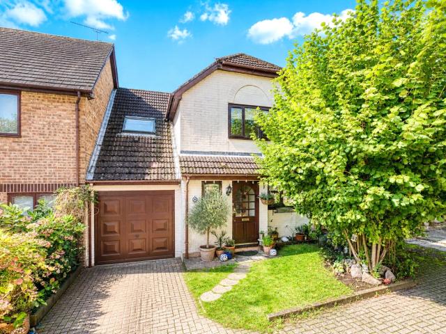 House for rent in Winkfield