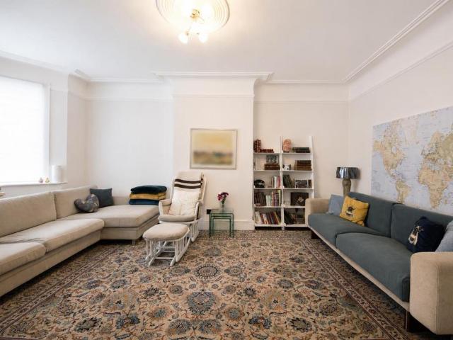 House for rent in Finchley, Greater London