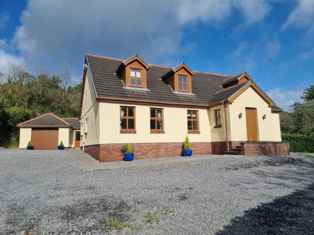 House for rent in Mynyddcerrig, Wales