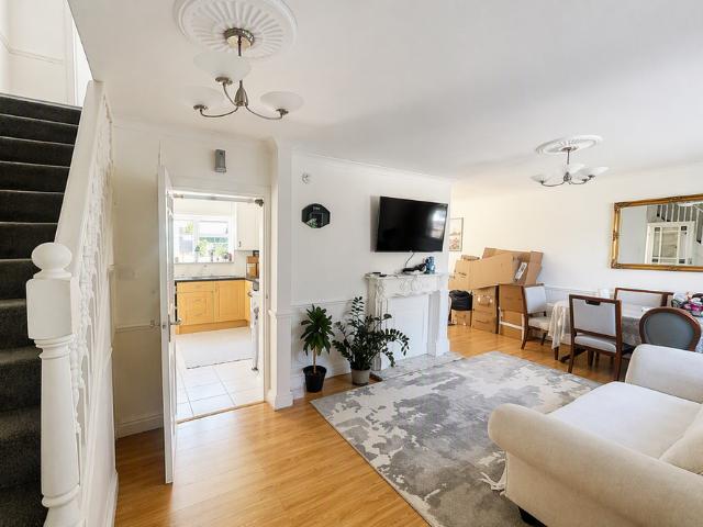 House for rent in Woodford, Greater London