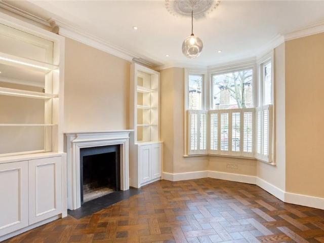 House for rent in Battersea, Greater London