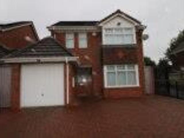 House for rent in Carter's Green, West Bromwich