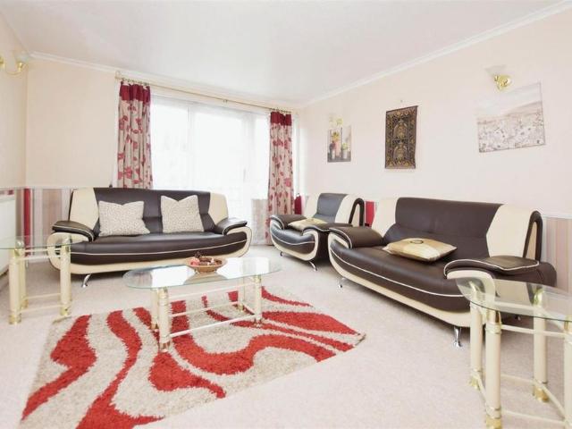 House for rent in London Borough of Merton, Mitcham
