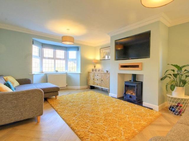 House for rent in Leven