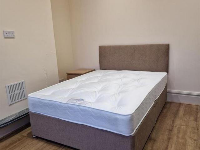 House for rent in Georgia, Greater Manchester
