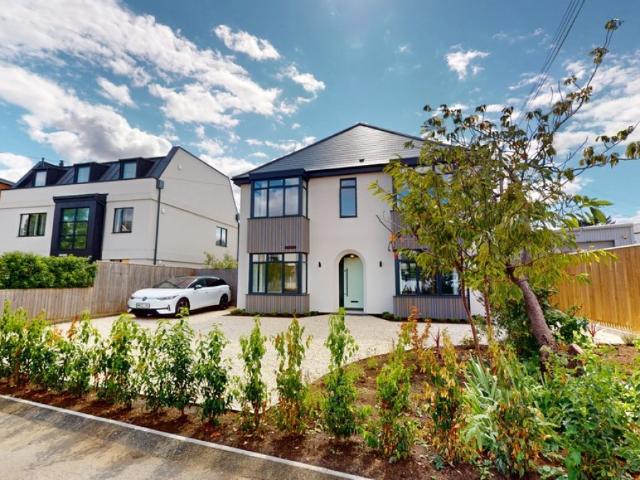 House for rent in Golden Valley, Gloucestershire